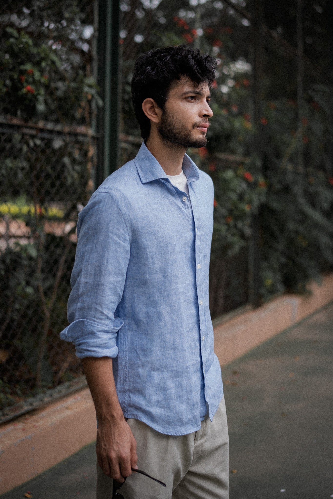 The Baird McNutt Irish Linen Shirt - Chambray Blue